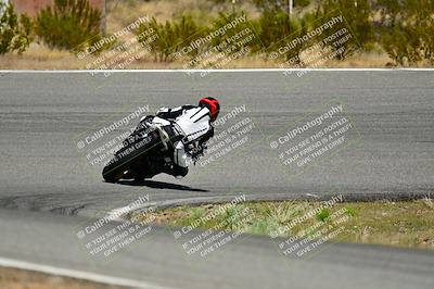 media/Apr-13-2025-TrackXperience (Sun) [[fb1ef998a6]]/Level 2 (Intermediate)/Turn 8 (Session 3)/